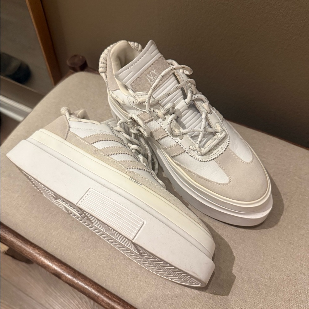 Ivy Park Sneaker - Picture 3 of 3